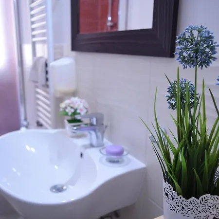 House Apartament *